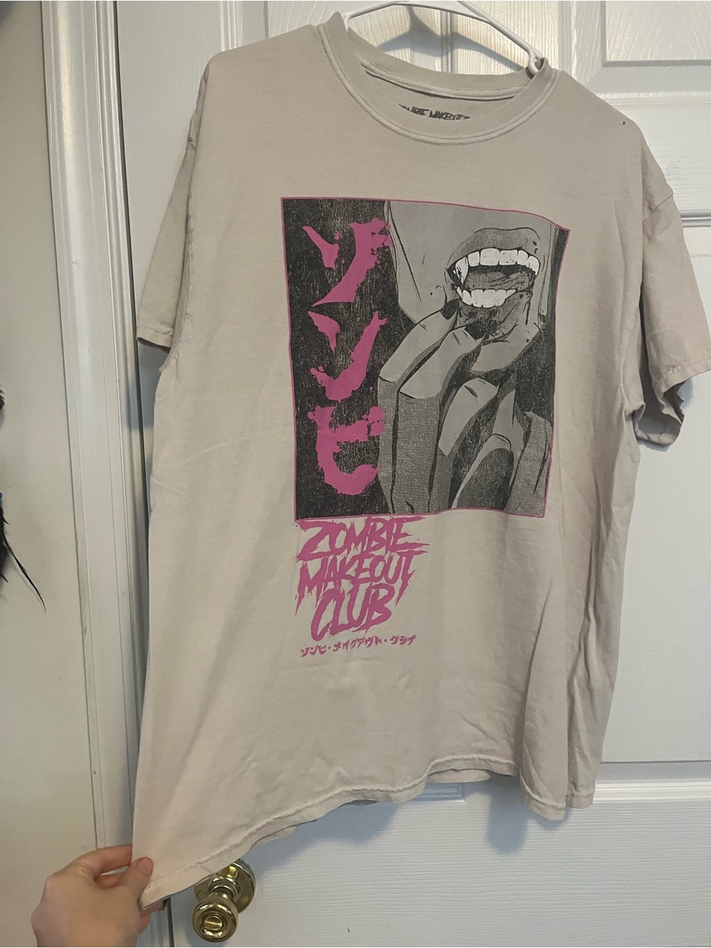 Zombie Makeout Club sexy vampire girl graphic t shirt.100% cotton. M/L - Picture 1 of 1